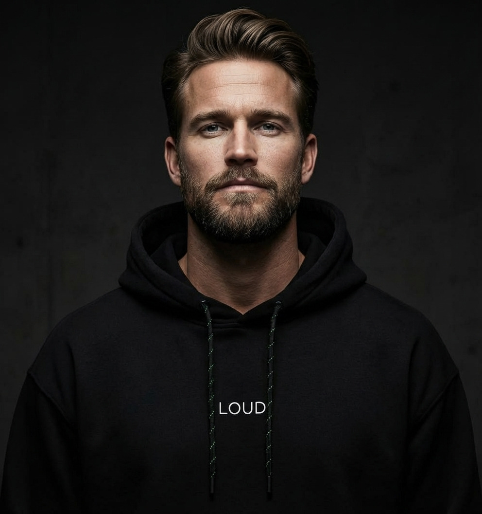 Мужской студийный портрет LOUD